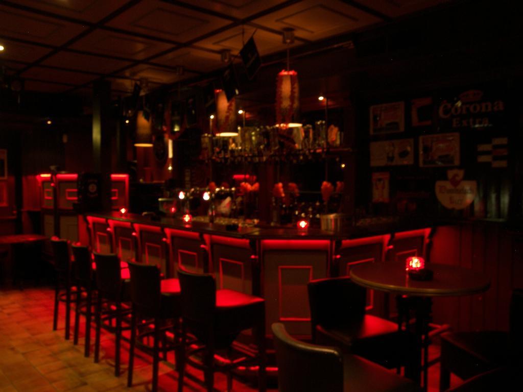 Hotel De Markt Valkenswaard Ngoại thất bức ảnh