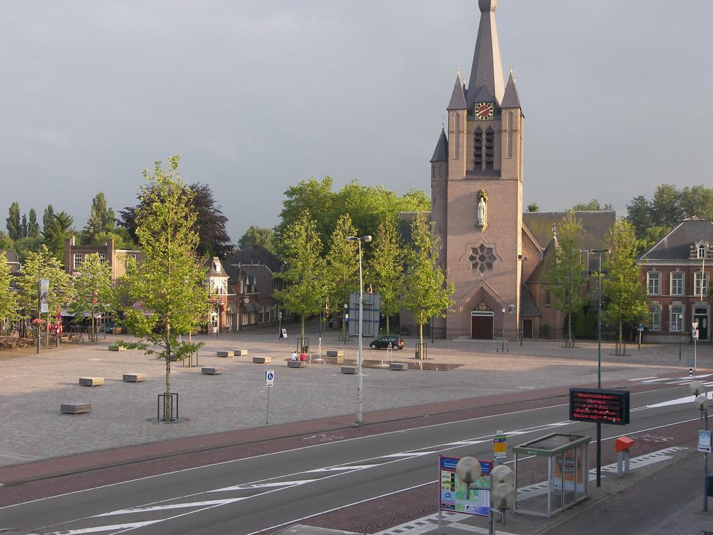 Hotel De Markt Valkenswaard Ngoại thất bức ảnh